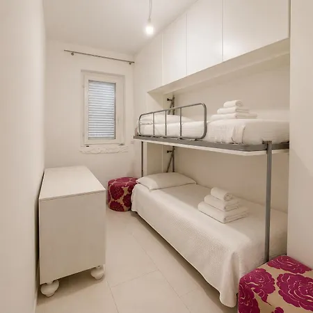 Sweet With Garden And Shared Pool Apartment Porto Rotondo