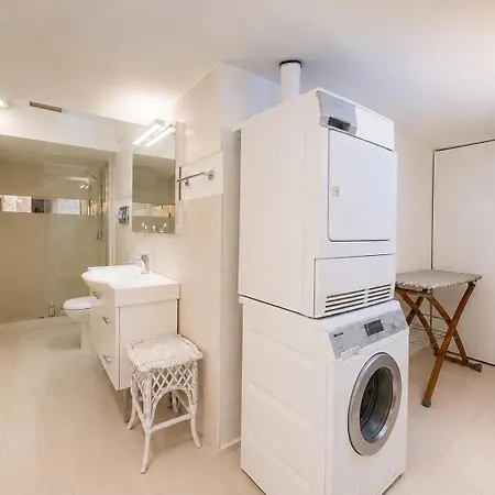Apartment Sweet With Garden And Shared Pool *